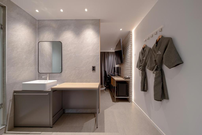 Bathroom, Siheung Brown Dot Jeongwang, Siheung
