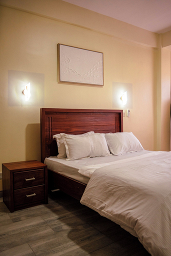 Room 4, Maftah's Plaza, Bagamoyo