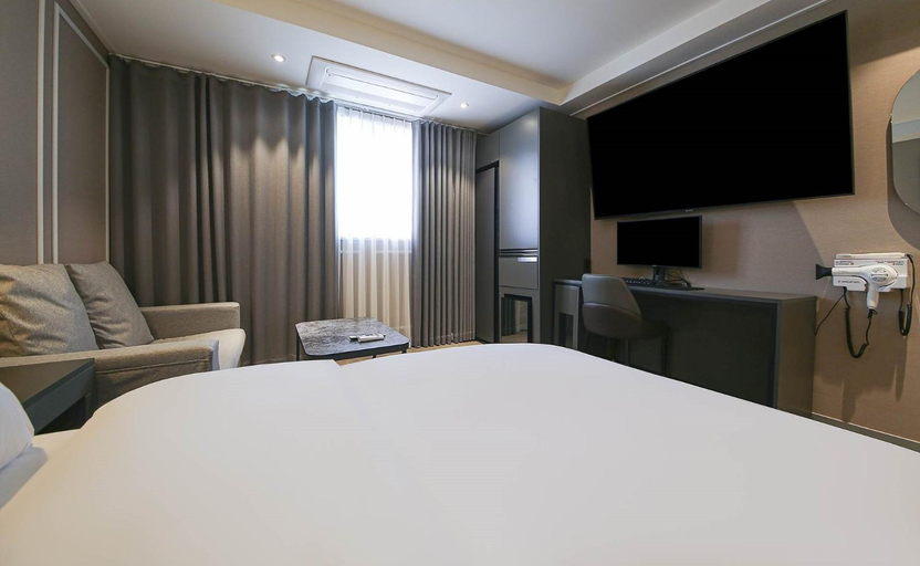 Bedroom 2, Chungju Browndot Cityhall, Chungju