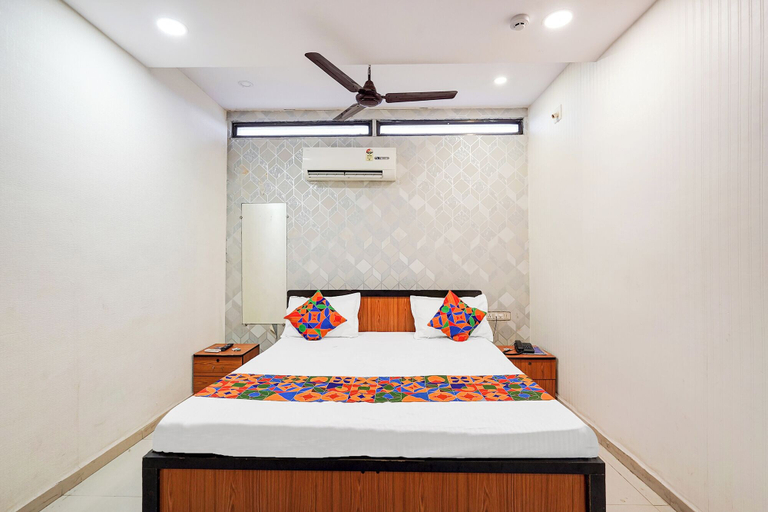 Room 3, Fabhotel Krishna Inn, Surat