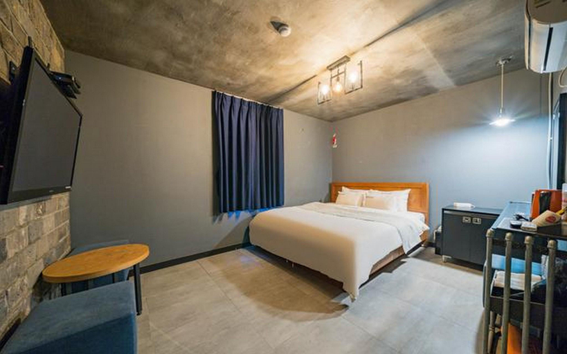 Bedroom 2, Geoje Gohyeon Hotel Blue, Geoje