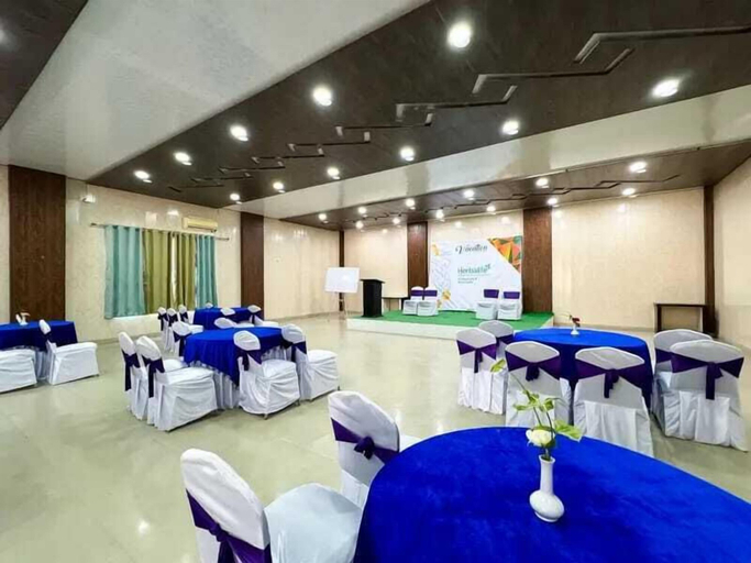 Meeting facility, Onyx Hotel Corbett, Nainital