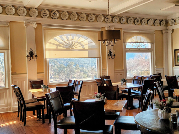 Food & Drinks 5, The Stanley Hotel, Larimer