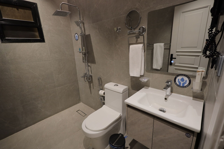 Bathroom 5, XYZ Hotel Al Yasmin, Riyadh