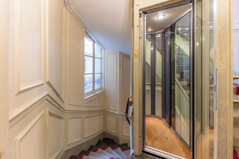 Interior 2, Modern Apartment - 1br/4p - Pereire, Paris