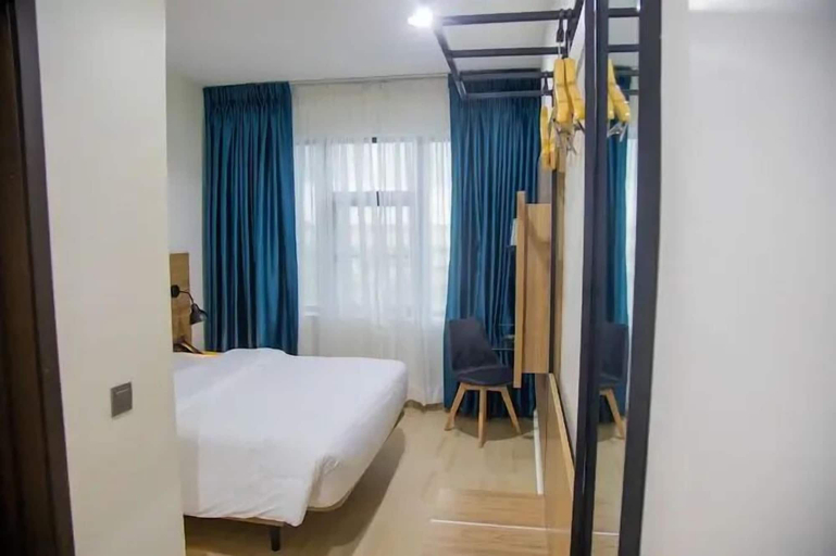 Room 5, Harvey Trust Luxury Apartments, Fagge