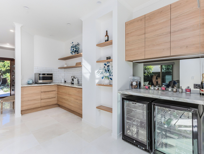 Private kitchen 3, Casa Villa by the Ocean, Tweed Heads