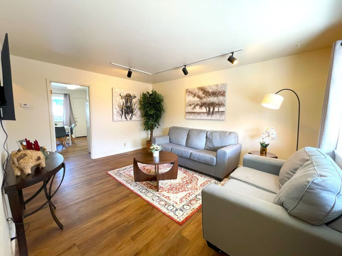 Room 3, Campbell Cozy Bright 2B 1b AC Close to Downtown, Santa Clara