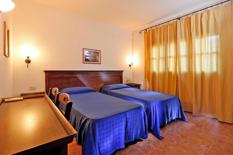 Bedroom 3, Apartment in Residence Borgo Magliano, in Magliano, Grosseto