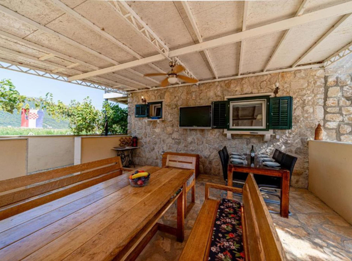 Restaurant 2, Natur Olive House Ston, Ston