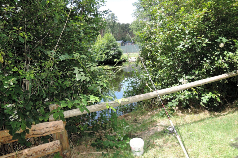 Garden 4, Rustic Stay Surrounded by Forests, Kamień