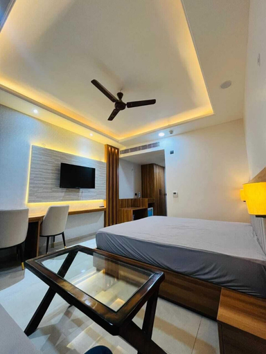 Room 4, Onlystay Hotel Omaxe Hazratganj, Lucknow