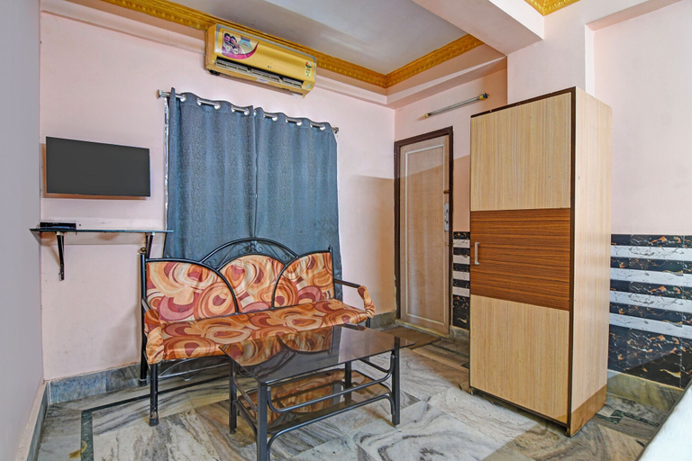 Room 3, Fabhotel Relyef Inn, North 24 Parganas