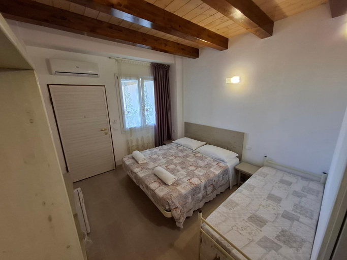 Bedroom 2, Country House Andromeda, Ascoli Piceno