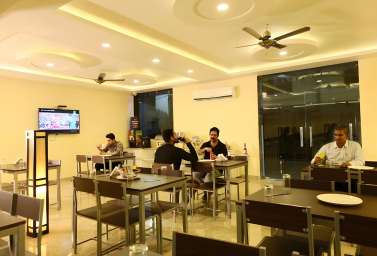 Food & Drinks 5, Hotel Aeroporto, Delhi