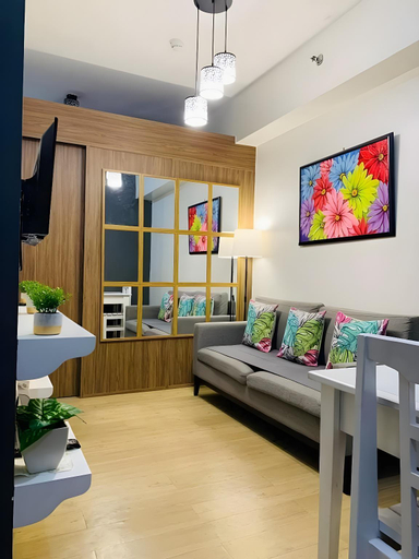 Others 3, #30 Spring Residences Tower 2, Parañaque
