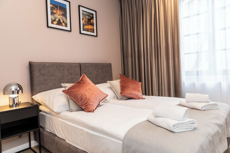 Room 2, Dom Pod Kotwicą, Kraków City