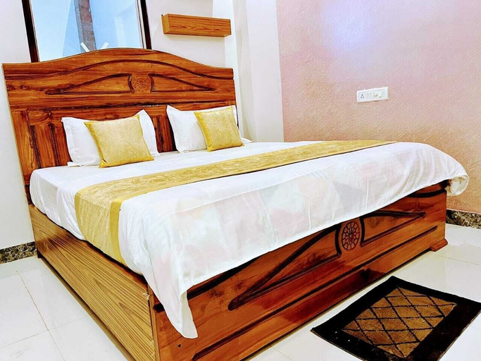Room 4, Awadh Hotel, Faizabad