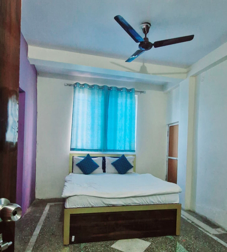 Room 3, Hotel Meri & Residency, Bhopal