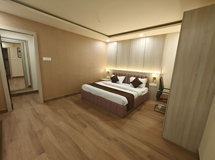 Bedroom 4, The Denary Suites, Bhopal