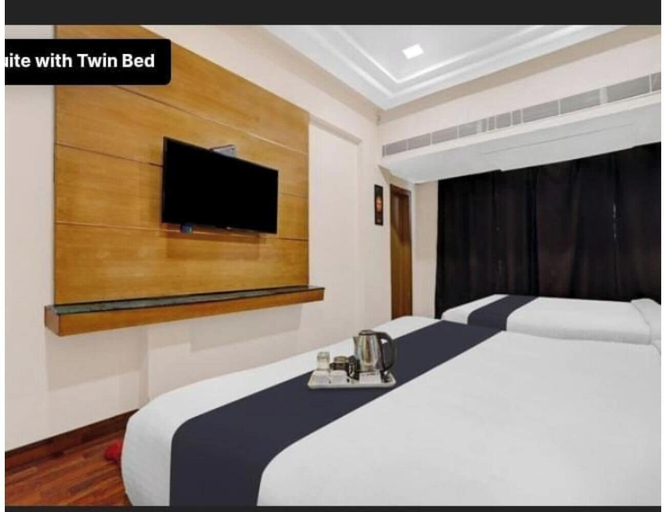 Room 5, The Vishwanath Palace, Sitapur