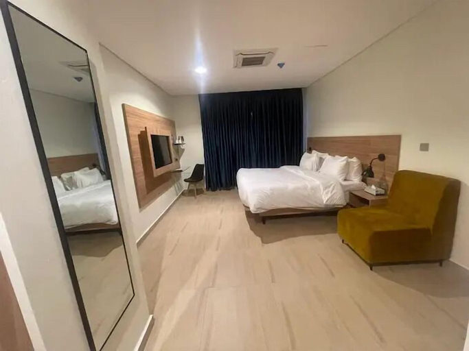 Room 3, Harvey Trust Luxury Apartments, Fagge