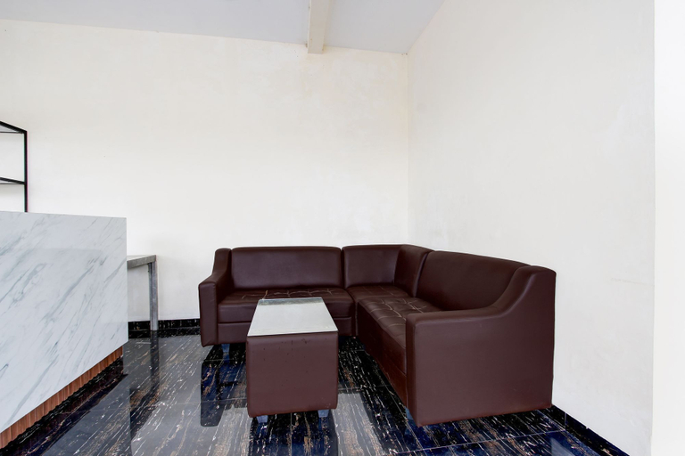 Lobby sitting area 5, Hotel O Khayla Homestay Syariah, Gunung Kidul