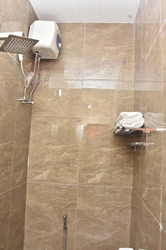 Bathroom 2, EPR Residency, Ramanathapuram