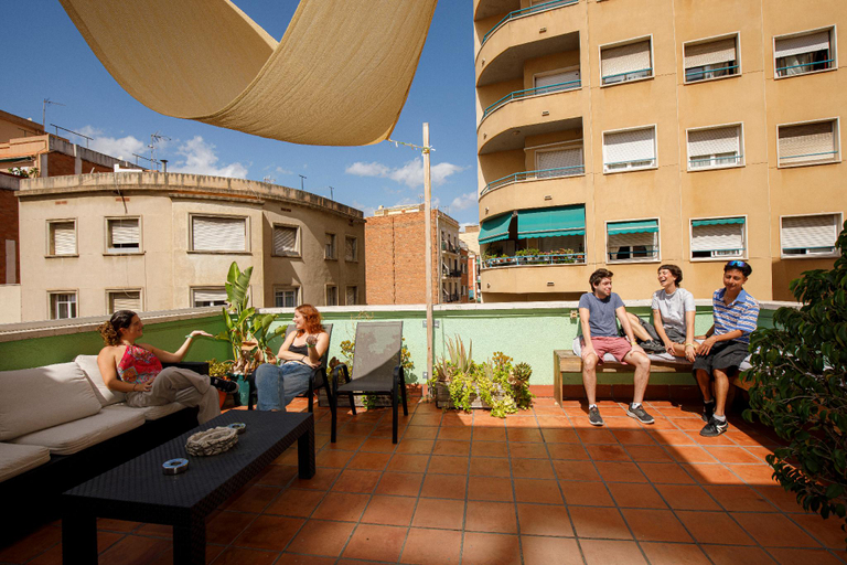 Others 5, Onefam Sants, Barcelona