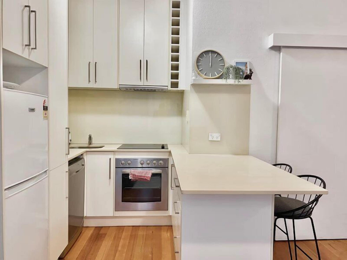 Private kitchen 4, A 177, Sydney