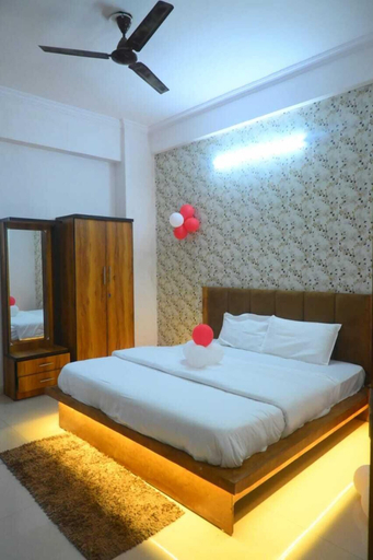 Room 4, Hotel 7 Solitaires, Kanpur Nagar