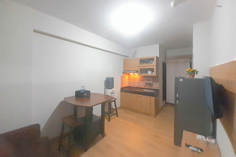 Others 5, Basic Wood 2Br Apartment At Gateway Ahmad Yani Cicadas, Bandung