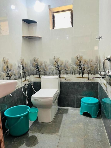 Bathroom, Ocean Paradise Beach Homestay, Uttara Kannada