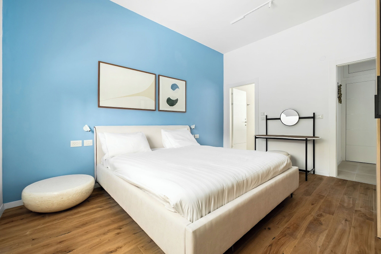 Room 5, Central & Bright Getaway by Sea N' Rent
