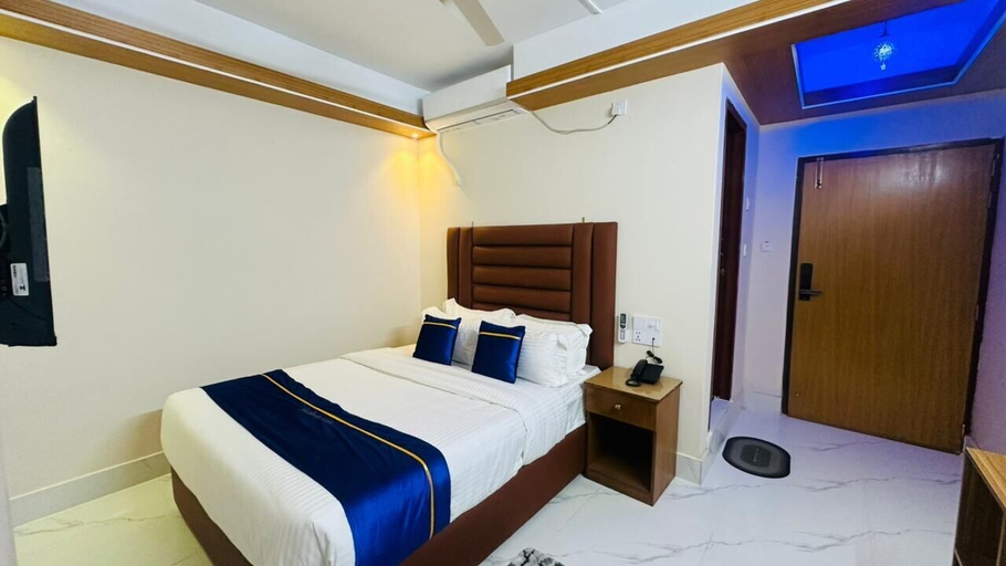 Room 4, Hotel Blue Sky Mirpur, Dhaka