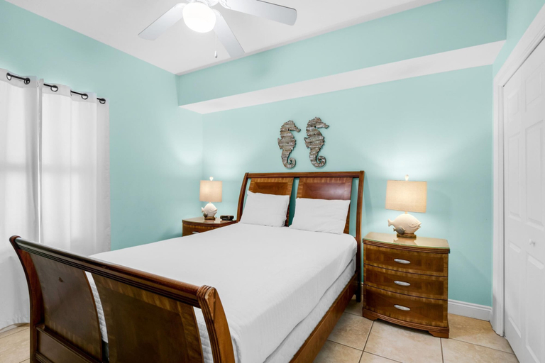 Bedroom 3, Calypso 1-1809 East, Bay
