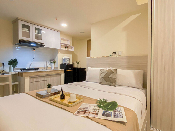 Interior 2, Minimalist Warm Beige Studio At Meikarta Apartment, Cikarang