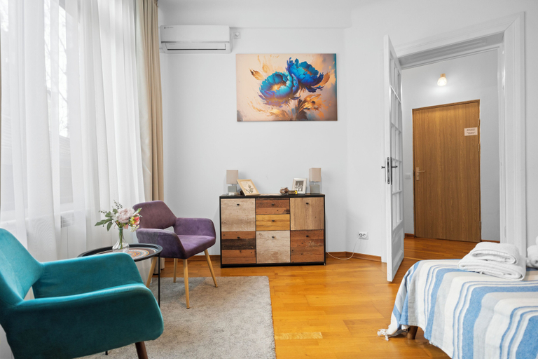 Room 2, Central Golden Residences - in Old Town, Municipiul Bucuresti