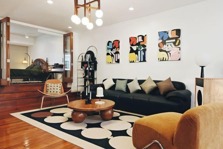 Interior 3, 4Br Modern Art Villa with Free Wi-Fi Netflix Vinyl, Wattana