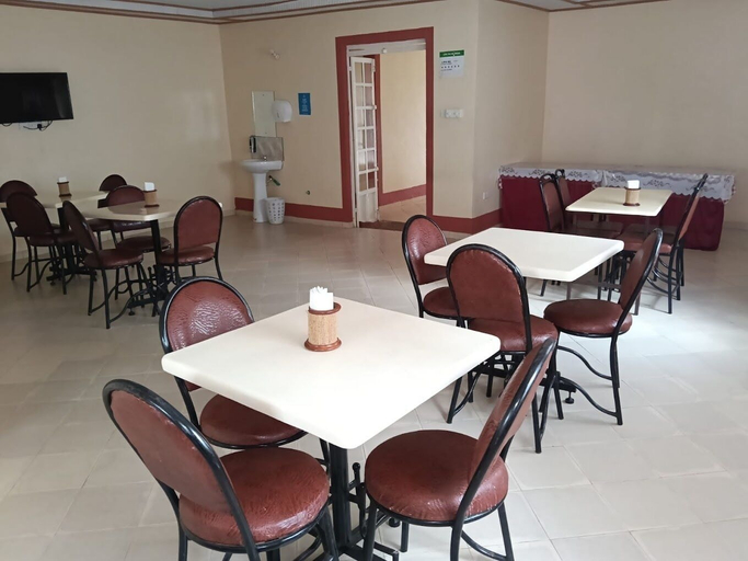 Food & Drinks 4, Good Morning Hotel Rongo, Rongo