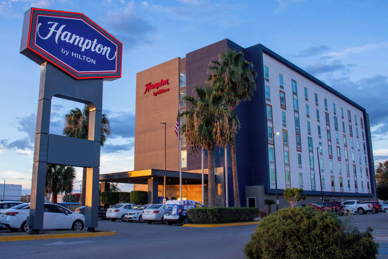 Exterior & Views 2, Hampton Inn by Hilton Torreon-Airport Galerias, Torreón