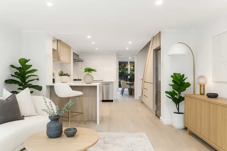 Living area 3, Stylish 4BR City Retreat, Sydney