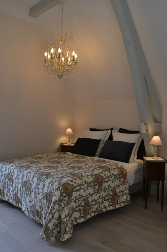 Bedroom 4, Château St Justin, Landes