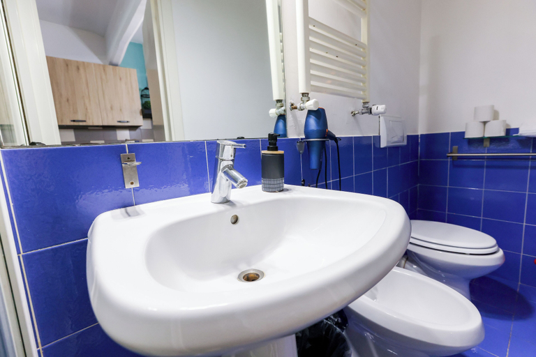 Bathroom 4, Casa Dolce Casa, Rome