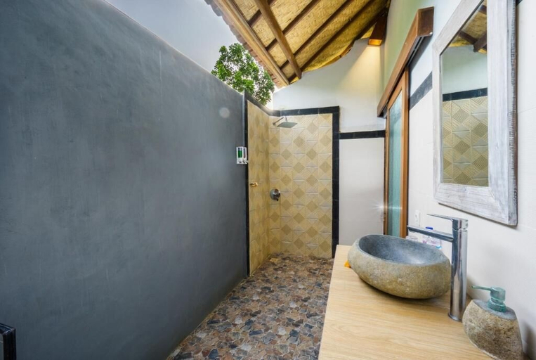 Bathroom 5, Sunset Cave Villas Lembongan, Klungkung