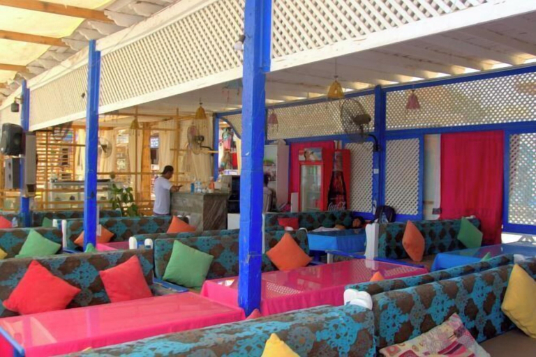 Others 5, Sababa Hotel, Sant Katrin