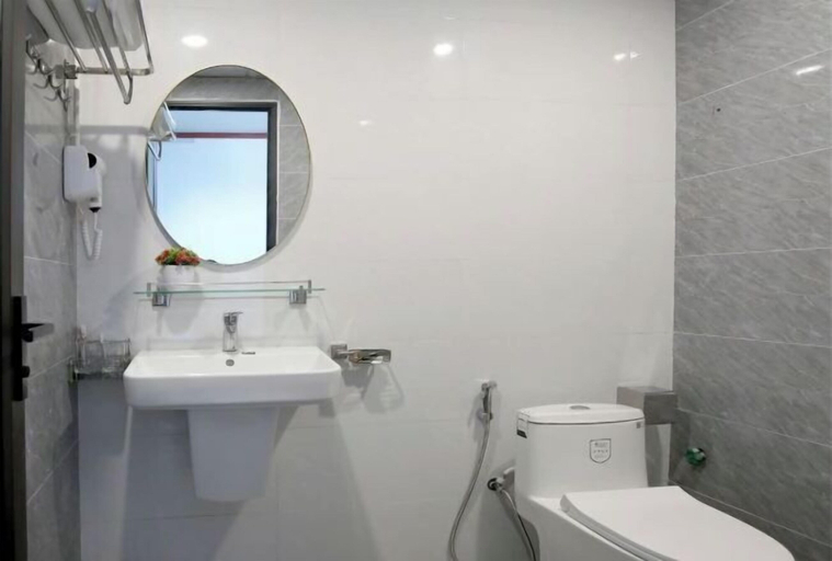 Bathroom 3, Tien Dat Hotel, Mèo Vạc