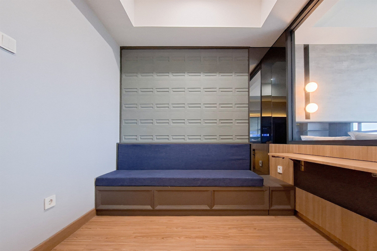 Living area 3, Trendy 1Br At Apartment Collins Boulevard, Tangerang