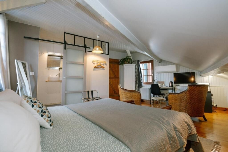 Bedroom 4, Les Glycines de Monchy, Oise