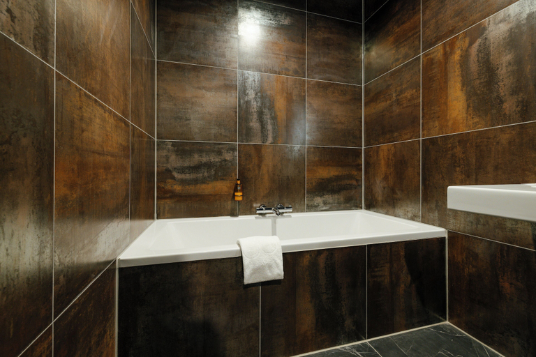 Bathroom 4, Hotel 1635, Haarlem